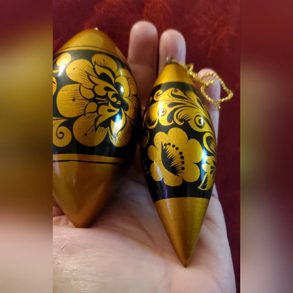 Vntg Russian "Khokhloma" Wooden, Hand Painted Christmas Ornaments, 8 Blk/Gold - Picture 6 of 16